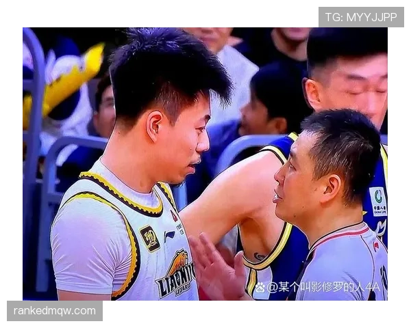 防守犯规的判罚标准:何时构成可判罚的犯规行为 防守犯规的判罚标准:何时构成可判罚的犯规行为